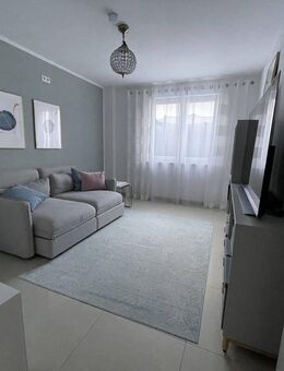 Charmante Wohnung mit großzügigem Souterrain - Teilmöbliert - Leimen (Baden-Württemberg)
