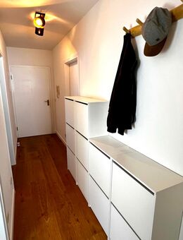Schöne 3 Zimmer Wohnung mit Einbauküche & TG- Stellplatz in Greiz Pohlitz - Greiz Zentrum