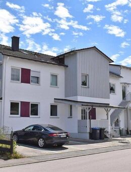 Dachgeschosswohnung mit schönem Bergblick! - Kolbermoor