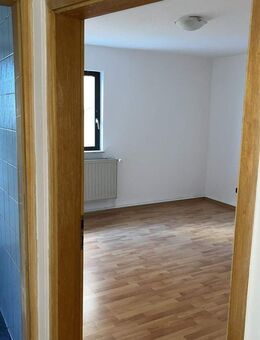 Gemütliche 2-Zimmer-Wohnung in Niederwerrn - Niederwerrn