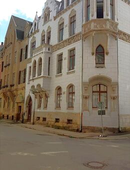 Historisches Mehrfamilienhaus mit Charakter und großem Potenzial im Herzen von Greiz - Greiz