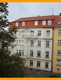 **Ihr neues Zuhause wartet: 4-Raum-Wohnung mit Komfort-Badezimmer und großzügigem Wohnambiente!** - Gera