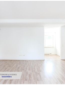 "Top Saniert & vermietungssicher: 4-Zimmer-Wohnung in Uffenheim" - Uffenheim