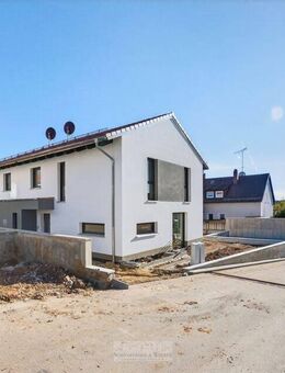 Hochwertige Neubau-Doppelhaushälfte KfW40 - Ihr neues Zuhause in Thalmassing! - Thalmassing