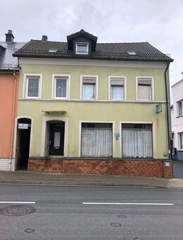 Keine Käuferprovision - Zweifamilienhaus in Gefrees - Zwangsversteigerung - Gefrees