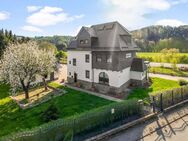 Exklusives Wohnerlebnis: Bahnhofsanwesen- modernisiert, in idyllischer Lage - Hatzfeld (Eder)