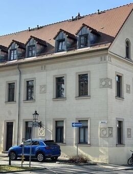 Historisches Villenviertel! Bezugsfertige Apartment-WE (OG) mit EBK, Tageslicht-Bad und Stellplatz. - Glauchau