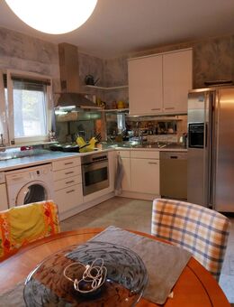 Außergewöhnliche Maisonettewohnung in ruhiger Hinterhoflage mit Kamin und Terrasse. - Karlsruhe