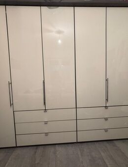 Schlafzimmerschrank - Zweibrücken
