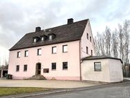 Renovierungsbedürftiges Mehrfamilienhaus in Wunsiedel OT Holenbrunn - Kapitalanlage - Wunsiedel