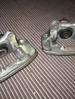 Porsche 944 Bremssättel hinten überholt ca. 1982 - 1985 - Solingen (Klingenstadt)