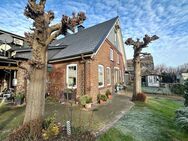 ***Erdgeschosswohnung im sanierten Resthof*** - Klein Offenseth-Sparrieshoop