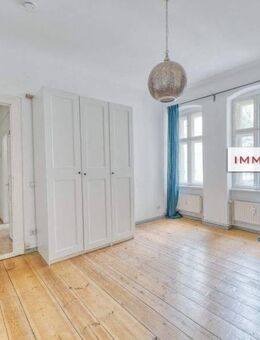 IMMOBERLIN.DE - Attraktive Altbauwohnung in beliebter Ruhelage von Prenzlauer Berg - Berlin