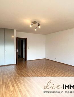 Refrath: Charmante 1-Zimmer-Wohnung mit Balkon & TG-Stellplatz -sofort bezugsfrei! - Bergisch Gladbach