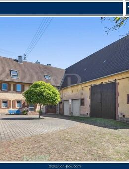 Ehemaliger Bauernhof mit großem Wohnhaus, vielseitigen Nebengebäuden und großzügigem Grundstück - Mauschbach
