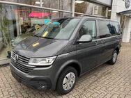 VW T6 Caravelle, 1 Comfortline, Jahr 2022 - Harsefeld