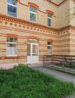 Erdgeschossfläche mit gewerblicher Nutzung und Umnutzungsoptionen zu Wohnzwecken - Erfurt