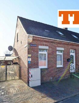 TT bietet an: Charme vergangener Zeiten trifft auf solides Raumangebot - Hübsche Werfthaushälfte mit Potenzial! - Wilhelmshaven