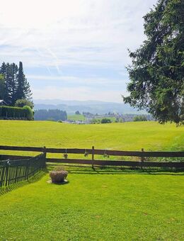 Für Kapitalanlager: 3-Zimmer, Erdgeschoß, renoviert, Aussicht! - Lindenberg (Allgäu)