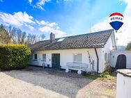 Attraktiver Bungalow mit Pool in ruhiger Wohnlage in Wutöschingen-Degernau - Wutöschingen