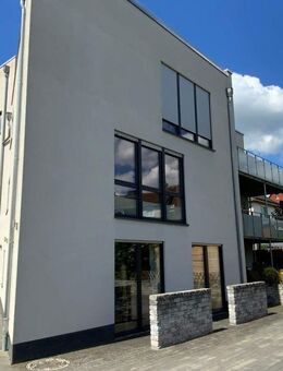 Schöne großzügige 2-Zimmer-Wohnung mit Balkon in Baunatal-Großenritte - Baunatal