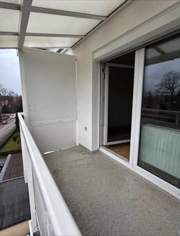 Perfekt für Paare: 3-Zimmer-Wohnung im 4. OG (ohne Aufzug) - Dachau