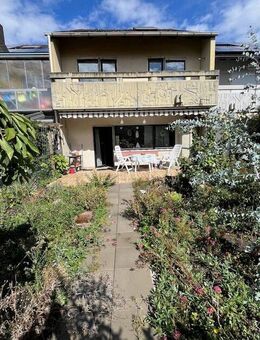 ***TOP Gelegenheit*** massiv gebautes Reihenmittelhaus, voll unterkellert, ausgebautes Dachstudio, 6 Zimmer, Garten, Garage, Stellplatz... - Mutterstadt