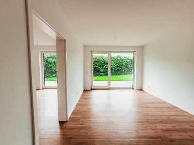 ++ Neubau - moderne 2-Zimmer-Wohnung zum Erstbezug mit schöner Terrasse und Garten ++