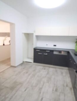 4-Zimmerwohnung mit Terrasse, EBK, Stellplatz & separatem Eingang - sofort frei - Weisenbach