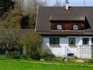 Sonniges Einfamilienhaus mit idyllischem Garten nahe des Tachinger Sees - mit KfW-Fördermöglichkeiten und Anbaupotenzial - Taching (See)