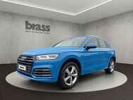 Audi Q5, TFSI e 55 e quattro, Jahr 2020 - Marburg