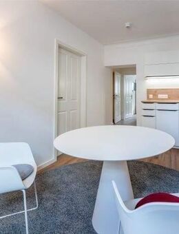Sehr schönes WG-Zimmer vollmöbliert - myhome - in Straubing ab 01.12.2025 - Straubing