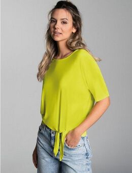 Trigema T-Shirt TRIGEMA T-Shirt mit modischem Knoten (1-tlg)