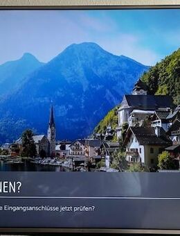 LG UHD 60" Fernseher - Essen