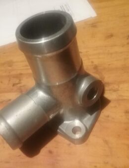 VW Golf1 Caddy14d T3 Wasserflansch Zylinderkopf 1,6Liter Diesel - Worms