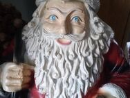 Nostalgie ,alte Nikolaus Figur - Bergheim (Nordrhein-Westfalen)