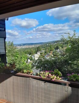 3 Zimmer WE in TOP Lage Leonberg, Balkon, Garage! - Leonberg (Baden-Württemberg)