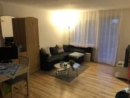 Schicke 1-Zimmer-Wohnung mit Terrasse und Kitchenette in Herrenberg - Herrenberg