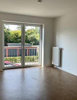 Zimmer in 3-er Wohngemeinschaft in absoluter Uni-Nähe für Schüler, Studenten oder Auszubildende! - Oldenburg