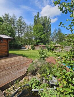 Schöne, gut geschnittene, große Eigentumswohnung mit Pool und eigenem Garten - Neunkirchen (Saarland)
