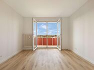 Exklusiv sanierte 2-Zimmer Wohnung mit Blick über Berlin-Spandau! - Berlin