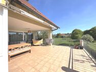 Modernes Mehrfamilienhaus mit 4 Einheiten, 445 m², in naturnaher Lage in Felsberg. - Felsberg