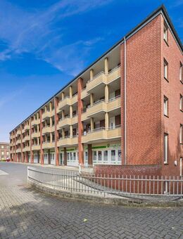 Attraktive Eigentumswohnung mit großzügiger Dachterrasse im Herzen von Übach-Palenberg - Übach-Palenberg