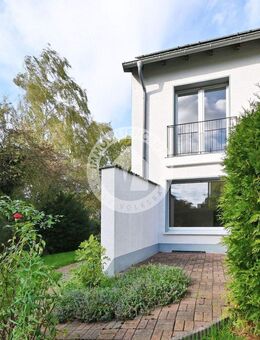 Ihr neues Zuhause: Gut geschnittenes Reihenendhaus mit Garten & Garage auf Erbbaugrundstück - Hamm