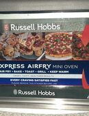 Russel Hobbs Backofen Airfreyer in 55116