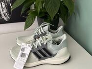 Adidas Schuhe, Adidas Sneaker, Damenschuhe / Neu mit Etikett - Bergheim (Nordrhein-Westfalen)