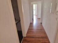 Ab sofort: Großzügige 2-Zimmer-Wohnung mit modernem Bad und Balkon - Düsseldorf