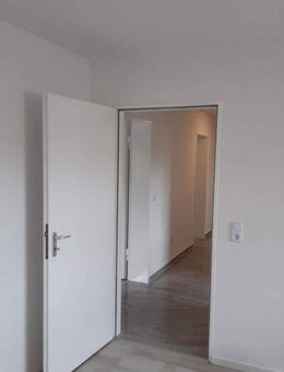 Helmstedt: 4- Zimmerwohnung Wohnung mit Balkon - Helmstedt