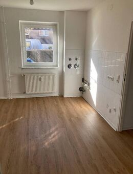 Schöne 2-Zimmer Erdgeschosswohnung mit neuen Bodenbelägen zu vermieten - Gelnhausen
