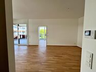 HELLE 2-ZIMMER WOHNUNG IM 2. OG - URBANES LEBEN LANGENAU - A10 - Langenau